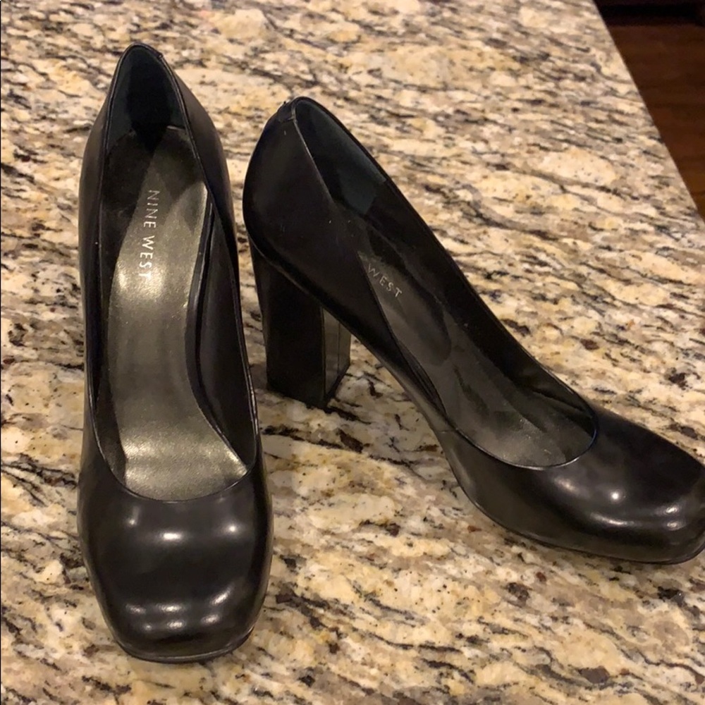 Black heel